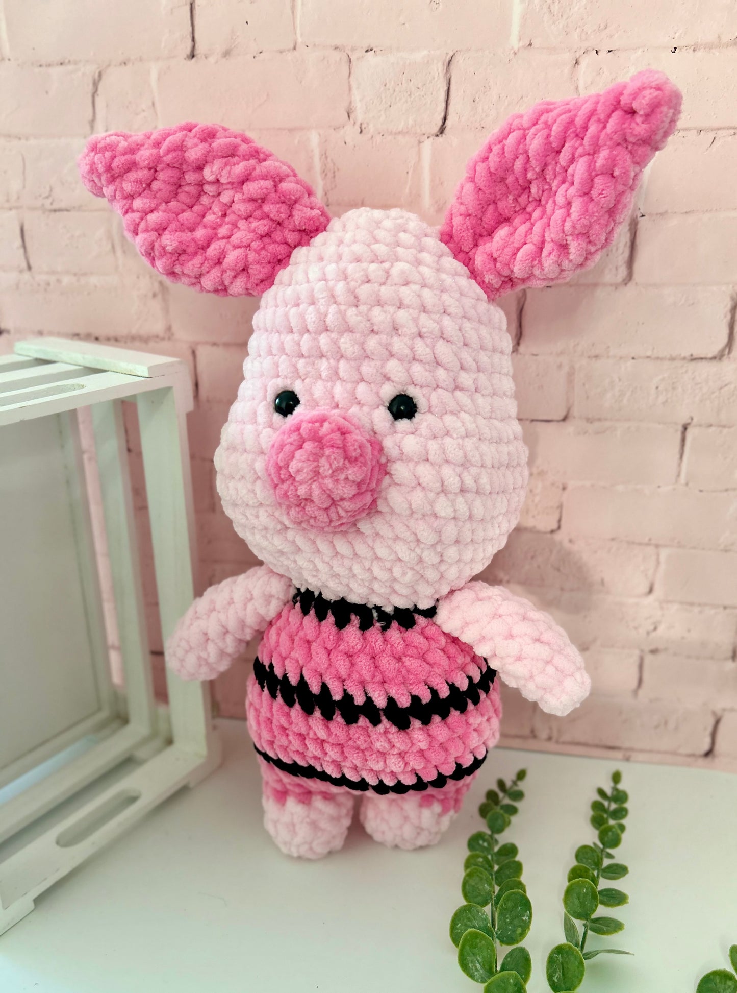 Jumbo Piglet Crochet Plush Toy